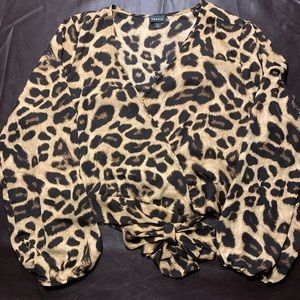 Torrid Leopard Print Wrap Top w/Puff Sleeves